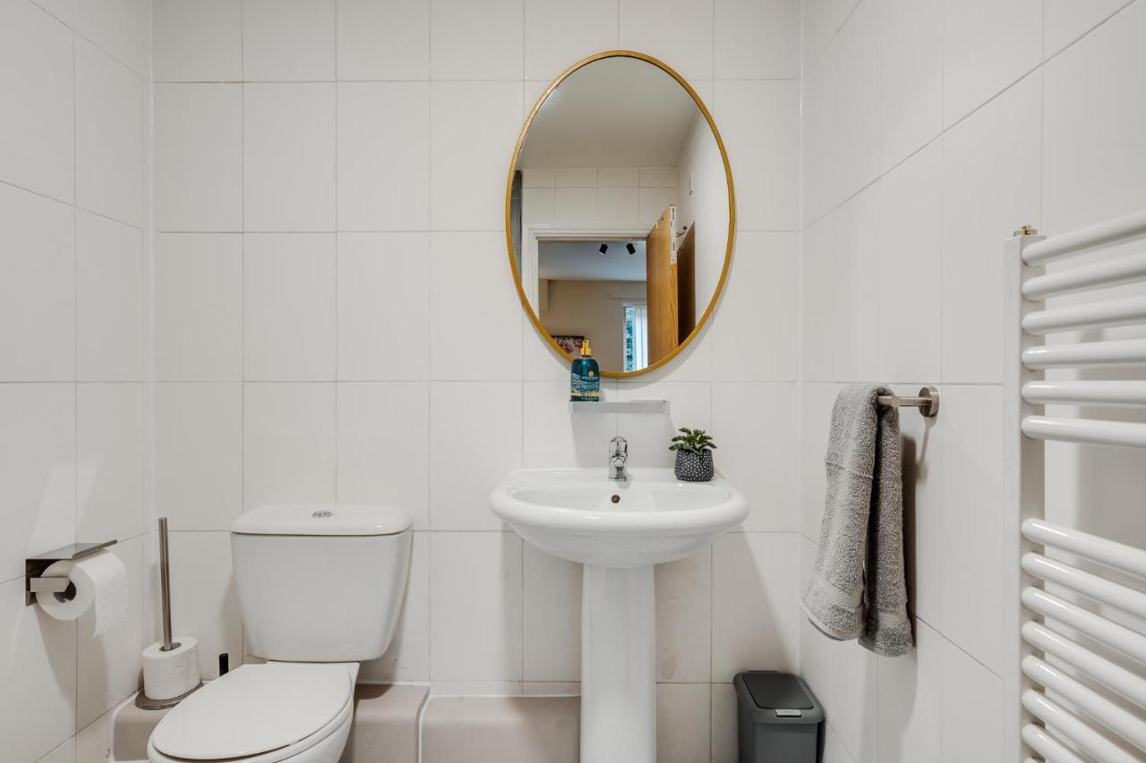Апартаменты Brimmond Homes - Nr To Univ, Hospitals, O2 Apollo, Plab & 7 Mins To Centre - Stylish, Modern & Secure 2 Bed, 2 Bath With Allocated Free Parking Манчестер