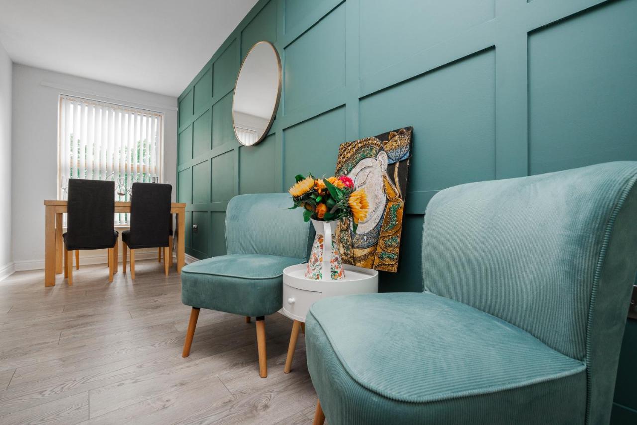 Brimmond Homes - Nr To Univ, Hospitals, O2 Apollo, Plab & 7 Mins To Centre - Stylish, Modern & Secure 2 Bed, 2 Bath With Allocated Free Parking *